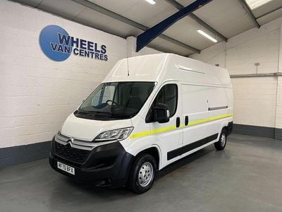 Used Citroën Relay 140 HP (102 kW) 2020 White Van
