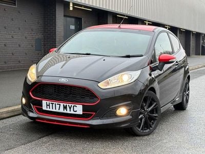 Black Used 2017 Ford Fiesta ST-Line Hatchback | £3,590 (Super price)