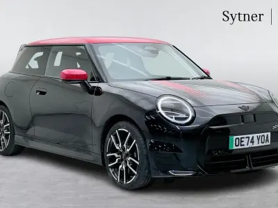 Used Mini Cooper SE Hatch 158 kW (215 HP) 2024 Black Hatchback