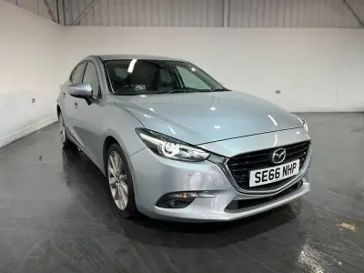 Used Mazda 3 Inclusive 121 HP (88 kW) 2017 Silver Hatchback