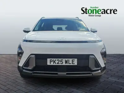 Used Hyundai Kona Advanced 127 HP (93 kW) 2025 White SUV