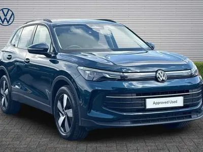 Second-hand VW Tiguan Edition 150 CP (110 kW) 2024 Albastru SUV