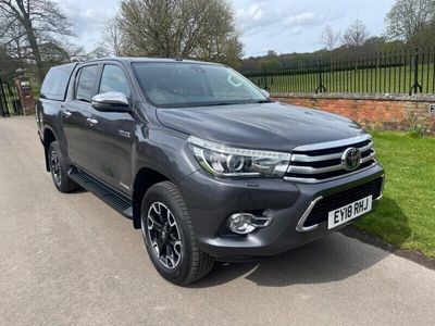 used Toyota HiLux 2.4 D-4D Invincible X Auto 4WD Euro 6 (s/s) 4dr (TSS, 3.5t)