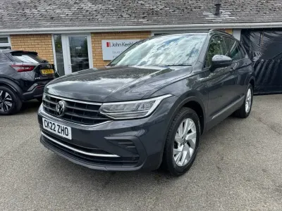 Used VW Tiguan Life 150 HP (110 kW) 2022 Grey SUV