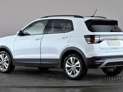 Used VW T-Cross Active 110 HP (80 kW) 2021 White SUV