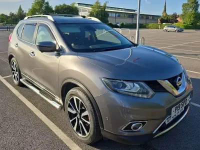 Used Nissan X-Trail Tekna 130 HP (95 kW) 2016 Grey SUV