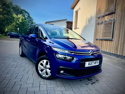 Used Citroën Grand C4 Picasso Touch 120 HP (88 kW) 2017 Blue MPV