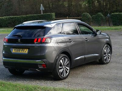 Used Peugeot 3008 Premium 130 HP (95 kW) 2018 Grey Hatchback