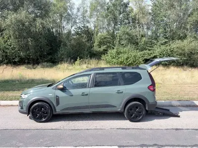 Used Dacia Jogger Extreme 109 HP (80 kW) 2024 MPV