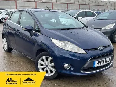Usado Ford Fiesta Zetec 2010 Azul Citadino