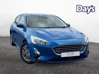 Used Ford Focus Titanium 125 HP (91 kW) 2019 Blue Hatchback