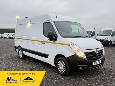 Used Vauxhall Movano 130 HP (95 kW) 2018 White MPV