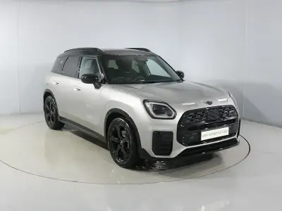 Używany Mini Countryman Sport 215 KM (158 kW) 2025 Srebrny SUV