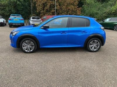 Peugeot e-208