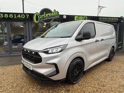 Usado Ford Transit Custom Trend 110 HP (80 kW) 2024 Prateado Van