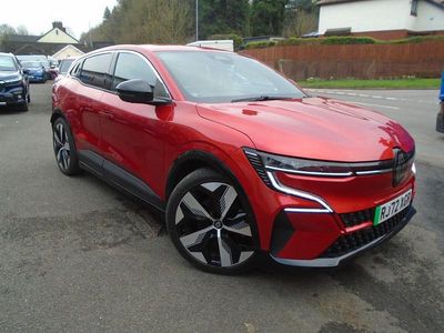 Used Renault Megane E-Tech Techno 160 kW (218 HP) 2022 Red Hatchback