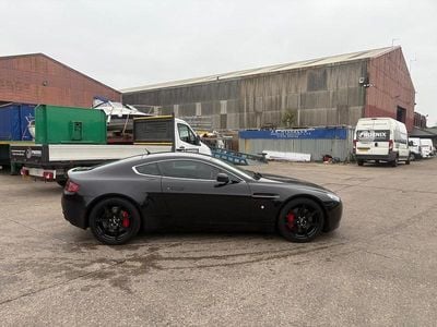 Aston Martin Vantage