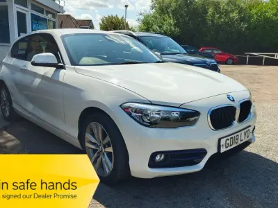 Used BMW 116 Sport Line 114 HP (83 kW) 2018 White Hatchback