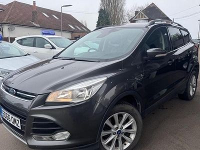 Used Ford Kuga Titanium 150 HP (110 kW) 2016 Grey SUV