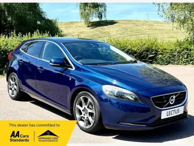 Used Volvo V40 Ocean Race 2026 Blue