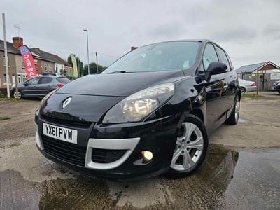 Used Renault Scénic III Dynamique 110 HP (80 kW) 2011 Black MPV