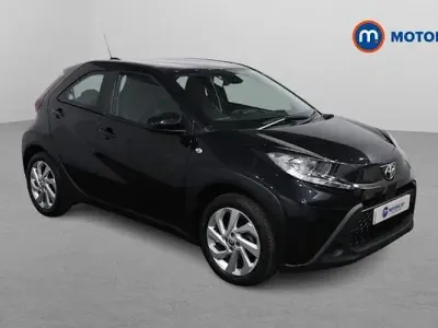 Used Toyota Aygo X PURE 72 HP (52 kW) 2025 SUV