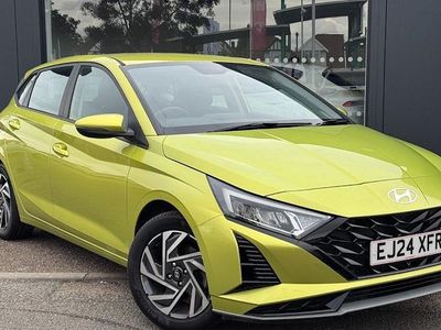 Used Hyundai i20 Advanced 101 HP (74 kW) 2024 Lucid lime Hatchback