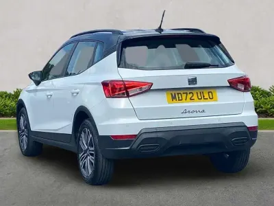 Used Seat Arona SE Technology 95 HP (69 kW) 2023 White SUV