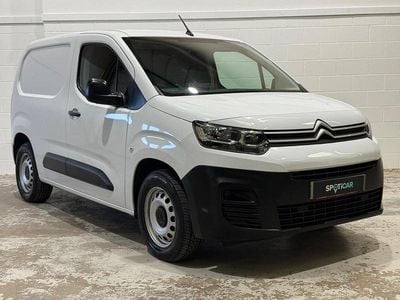 Used Citroën e-Berlingo 100 kW (136 HP) 2023 White MPV