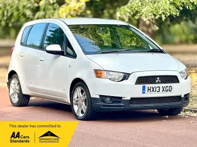 Used Mitsubishi Colt 94 HP (69 kW) 2013 White Hatchback