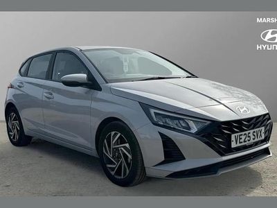 Used Hyundai i20 Advanced 100 HP (73 kW) 2025 Grey Hatchback