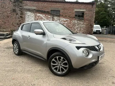 Used Nissan Juke Tekna 110 HP (80 kW) 2016 Silver SUV
