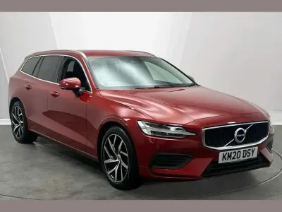 Used Volvo V60 Momentum 188 HP (138 kW) 2020 Red Estate