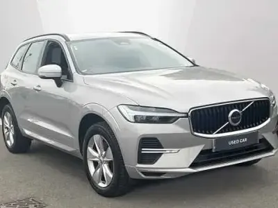 Used Volvo XC60 Momentum 194 HP (142 kW) 2022 Silver SUV