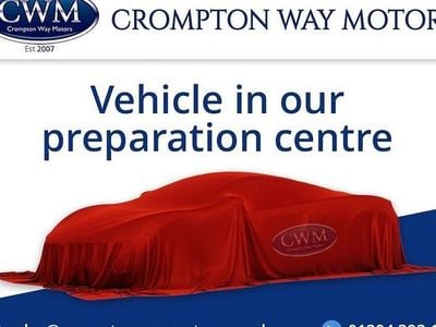 Used VW Golf VII SE 110 HP (80 kW) 2015 Red Estate