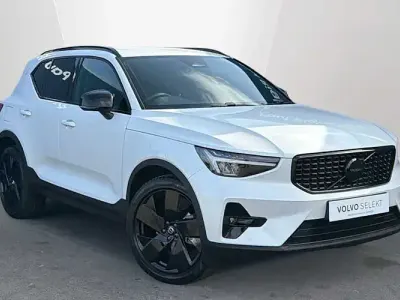 Used Volvo XC40 Plus 163 HP (119 kW) 2025 Silver SUV