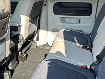 Used VW ID. Buzz Pro 147 kW (200 HP) 2023 White MPV