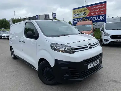 Używany Citroën Dispatch 2021 Biały Minivan