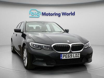 BMW 330e