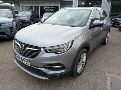 Used Vauxhall Grandland X Business Edition 130 HP (95 kW) 2020 Grey SUV