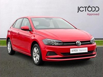Used VW Polo SE 94 HP (69 kW) 2018 Red Hatchback