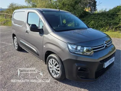 Gebraucht Citroën Berlingo PureTech 110 PS (80 kW) 2019 Grau Van / Kleinbus