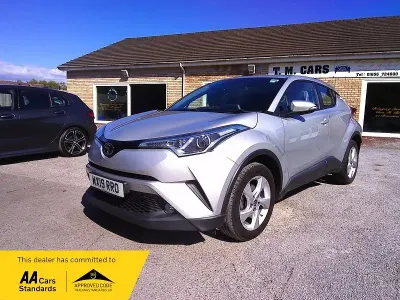 Used Toyota C-HR 116 HP (85 kW) 2019 Silver SUV