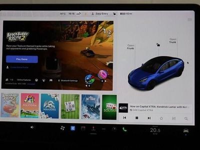 Used Tesla Model 3 Performance 461 kW (627 HP) 2021 Blue Sedan