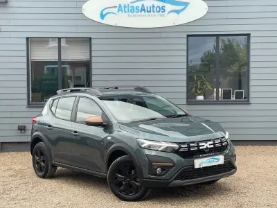 Used Dacia Sandero Extreme 90 HP (66 kW) 2025 Green Hatchback