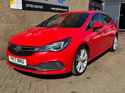 Begagnad Vauxhall Astra SRi 150 HK (110 kW) 2017 Röd Halvkombi