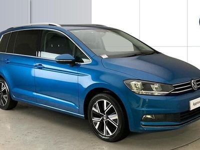 Used VW Touran SEL 150 HP (110 kW) 2025 MPV