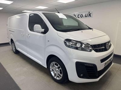 Used Vauxhall Vivaro Sportive 100 HP (73 kW) 2020 White MPV