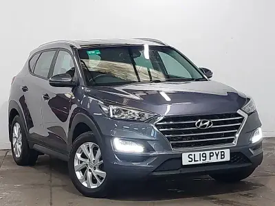 Used Hyundai Tucson SE 132 HP (97 kW) 2019 Grey SUV