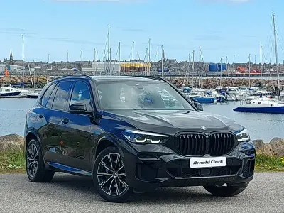 Używany BMW X5 M Sport 286 KM (210 kW) 2021 Czarny SUV